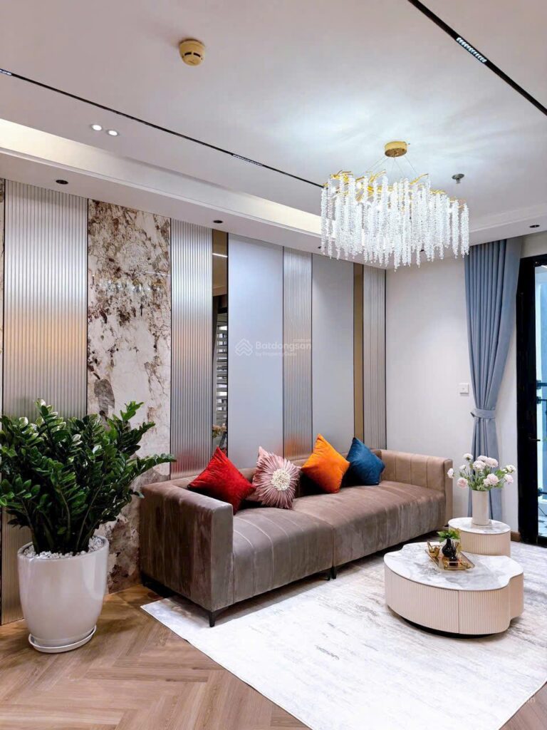 Căn hộ Golden West tầng Xem tầng, diện tích 108 m²