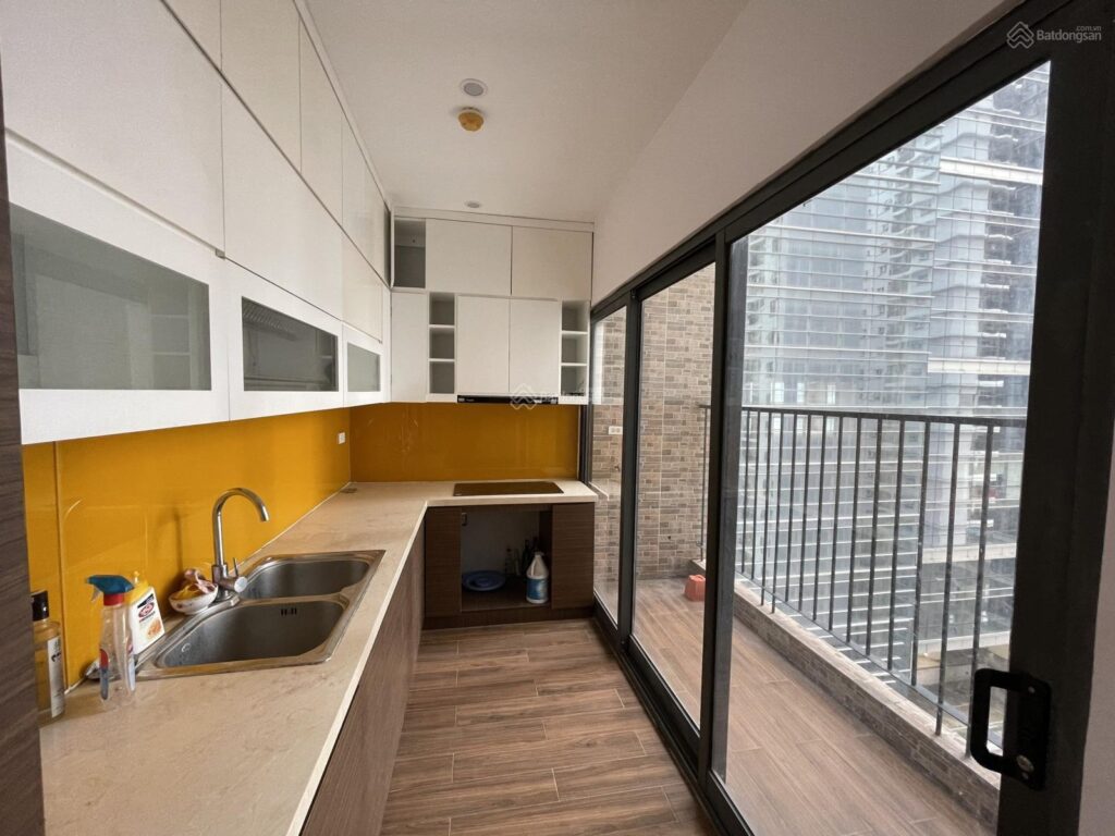 Căn hộ Golden West tầng Xem tầng, diện tích 92 m²