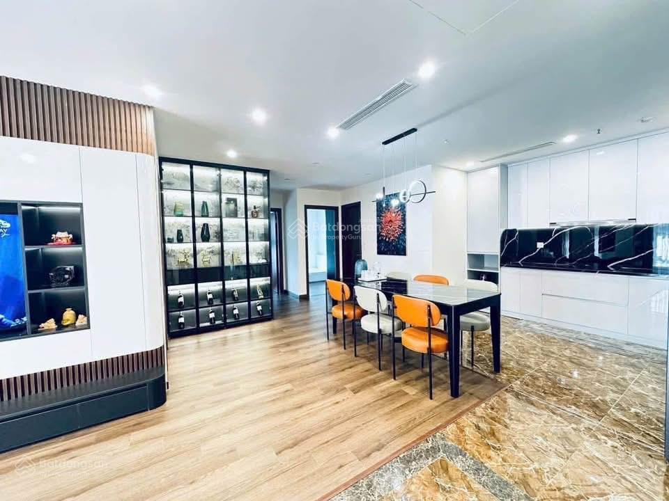 Cho thuê Florence: 4PN, 130,9 m², mã R2.20, tầng Xem tầng, 18 triệu/tháng