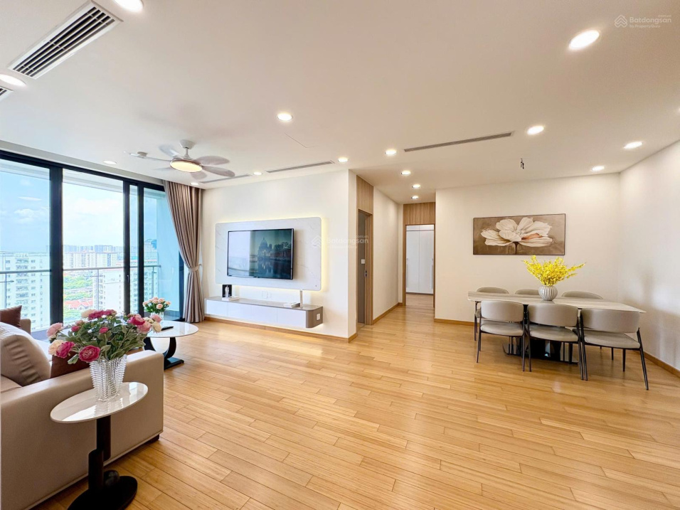 Bán Golden Palace 3 phòng ngủ, 141,92 m², mã B.10, giá 11,550 tỷ